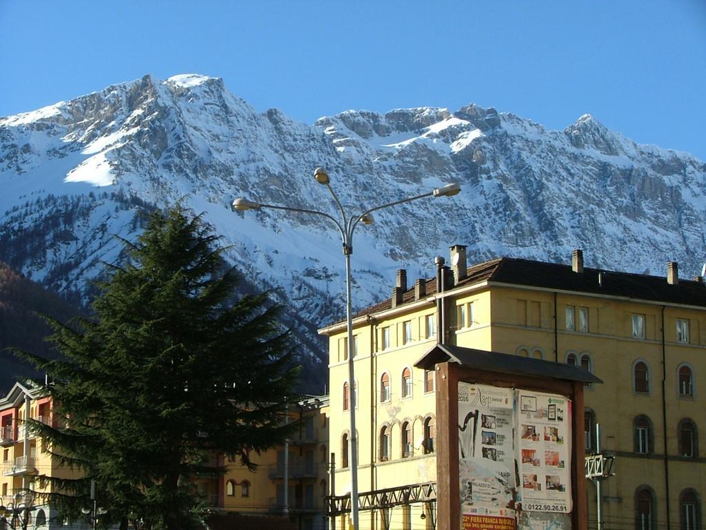 Hotel Sommeiller Bardonecchia Zewnętrze zdjęcie